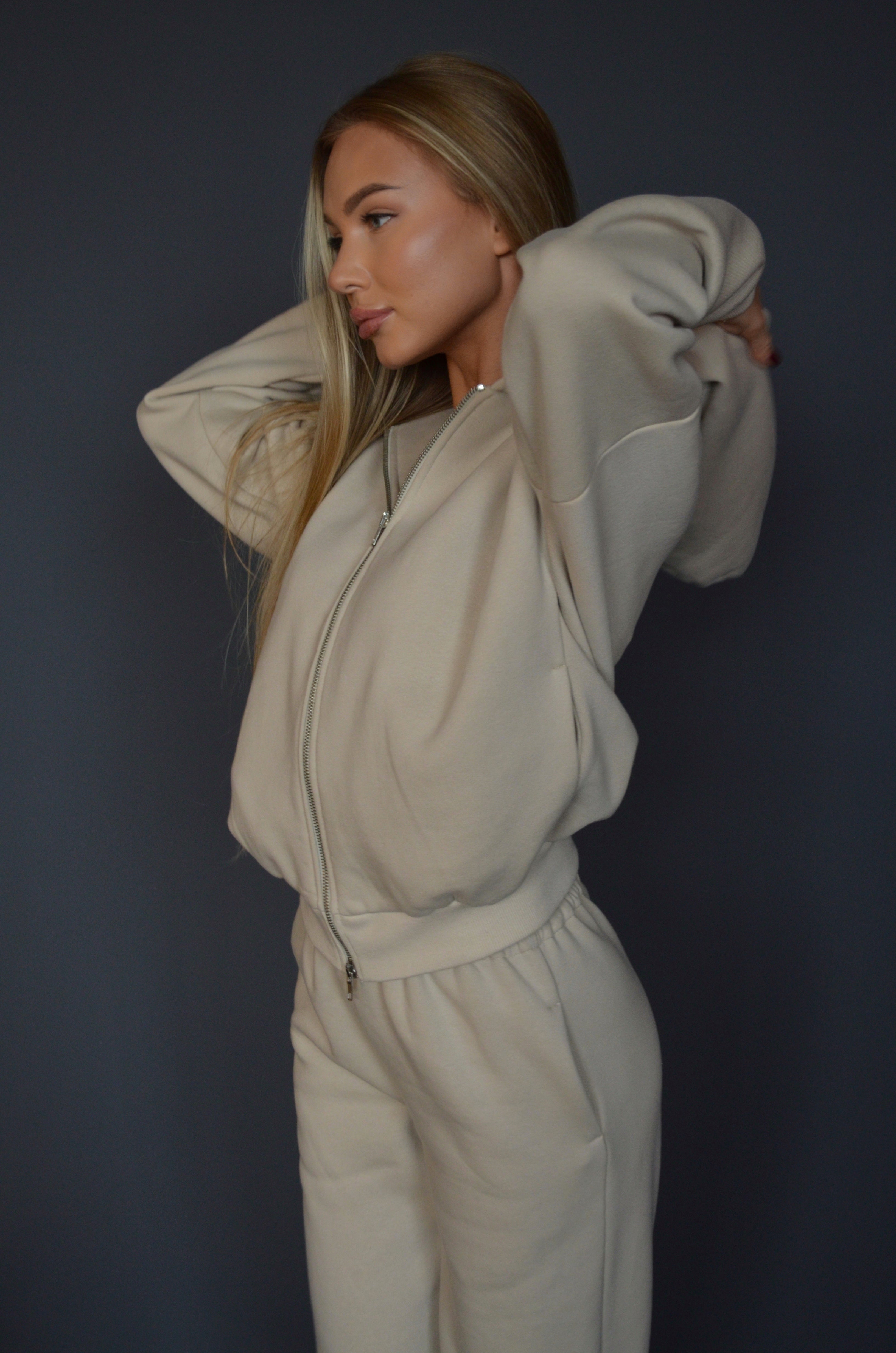 Laisvalaikio kostiumėlis